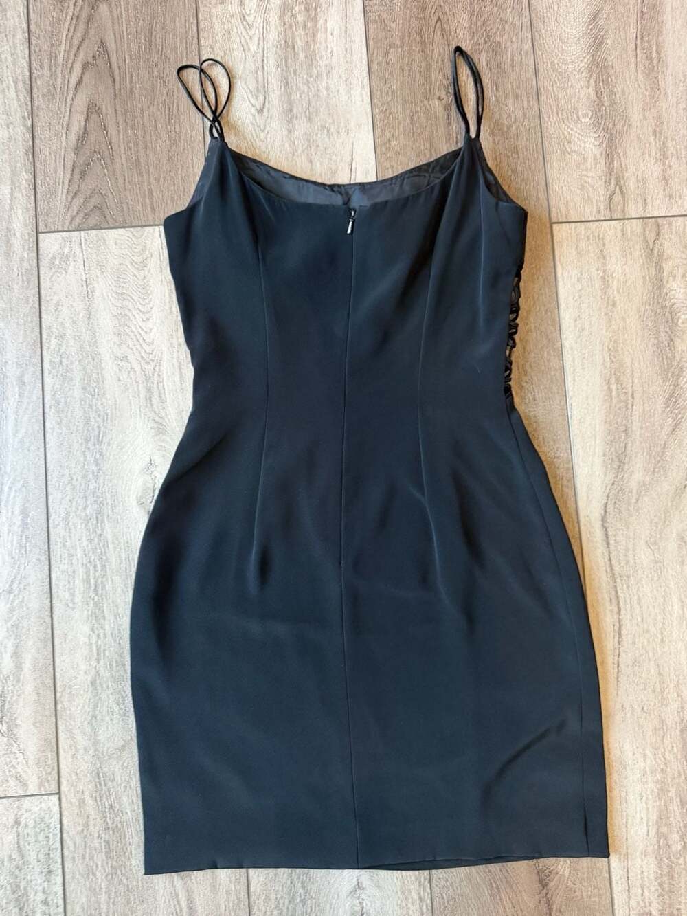 Caché Black Y2K Cutout Cocktail Mini Dress Size 4 Spaghetti Strap - Picture 4 of 8